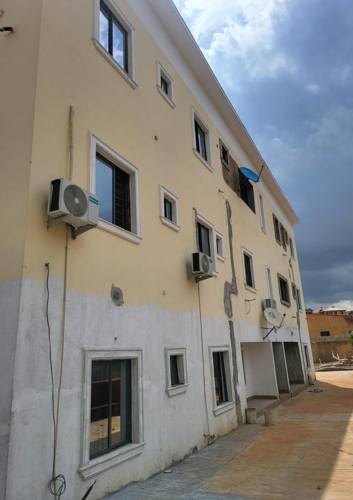 Luxurious 3 Bedroom Apartment in Magodo GRA Phase 2